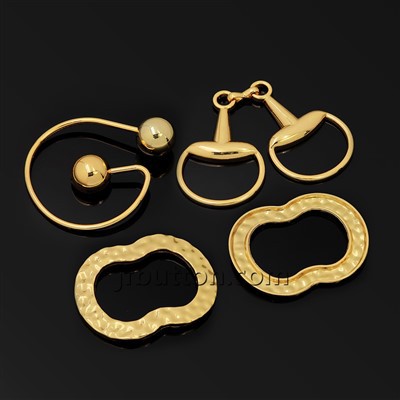 O-kujuline bikiini metallist sõrmus