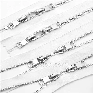 Kahesuunaline metallist zippper